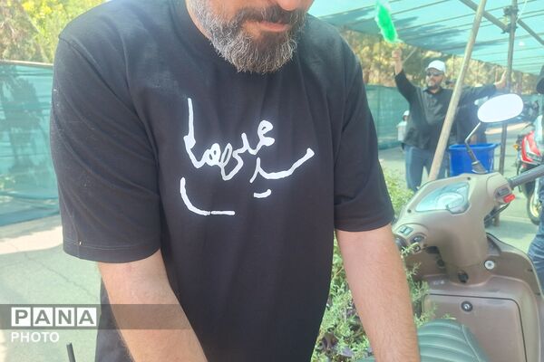 شهر در سوگ؛ قلب‌های تپنده در بدرقه ابدی «رهبر شهید»