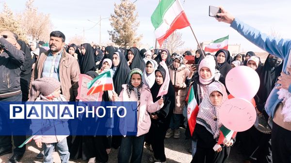 راهپیمایی ۲۲ بهمن در رباط‌سنگ، تجدید بیعت مردم با انقلاب
