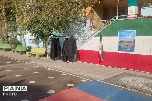اجرای برنامه صبحگاهی در آموزشگاه مکتب الزهرا چهاردانگه