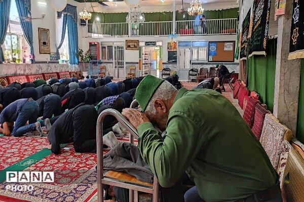 اقامه نماز عبادی سیاسی جمعه در نخستین روز از ماه محرم، مسجد جامع شهر بار