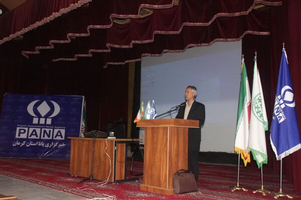 کارگاه آموزش مقدماتی خبرنگاری در استان کرمان ویژه دختران ناحیه یک