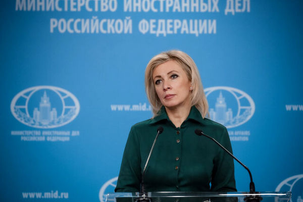 پیشنهاد مسکو برای انتقال اورانیوم غنی‌شده ایران به روسیه همچنان "روی میز" است