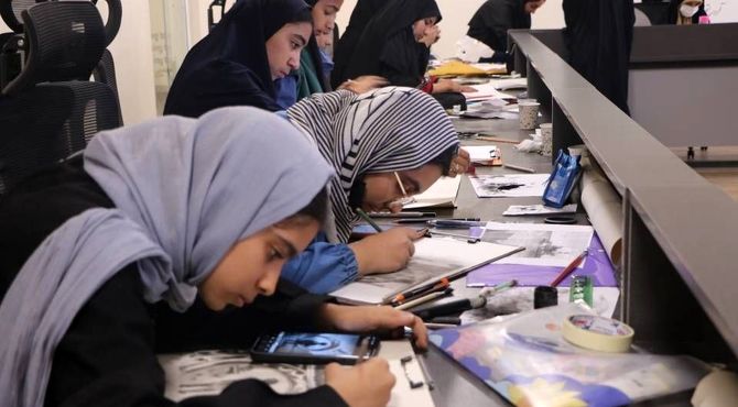 رونمایی بیش از 200 آثار هنری نواجوانان در نقش طوفان