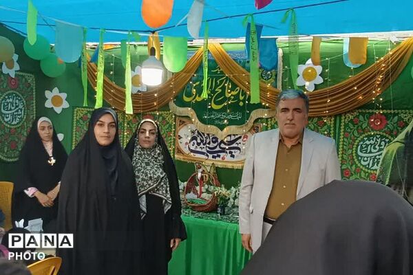 برپایی غرفه های مهدویت، فرهنگی هنری، بهداشت - سلامت، ورزشی و بسیج فرهنگیان در چهاردانگه