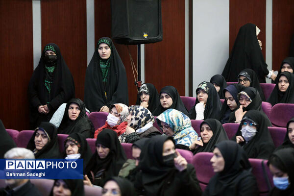 مراسم اولین سالگرد شهادت دانشجو معلم شهیده فائزه رحیمی