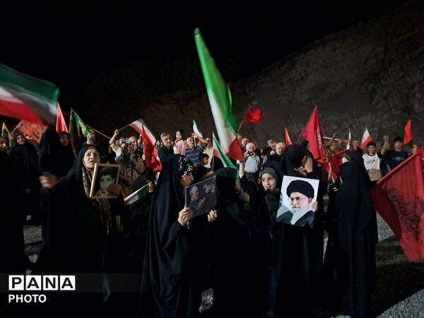 حضور پرشور مردم بخش آسارا در صد و پنجاه و یکمین شب تجمعات مردمی 