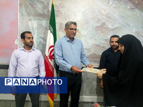 تجلیل از دانش‌آموزان خبرنگار پانای شهرستان بشاگرد 