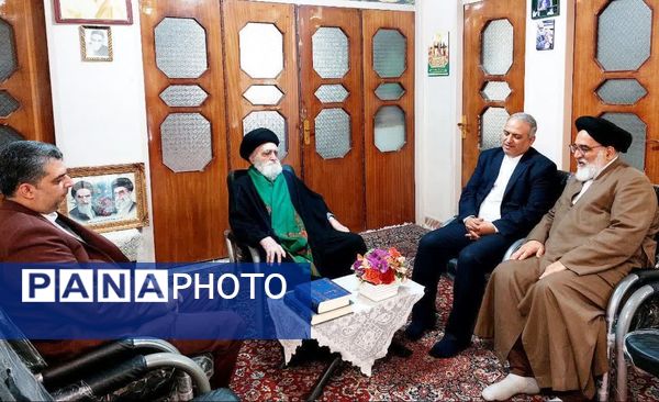  سخنرانی مدیر کل آموزش و پرورش شهرستانهای استان تهران پیش از خطبه‌های نماز عبادی و سیاسی جمعه ورامین به مناسبت هفته بزرگداشت مقام معلم 