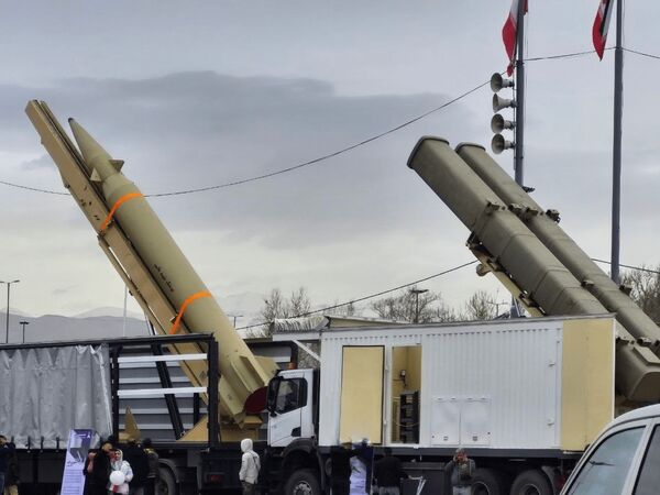 سخنگوی کمیسیون امنیت ملی: موشک‌های ایرانی در حال مذاکره با دشمن هستند