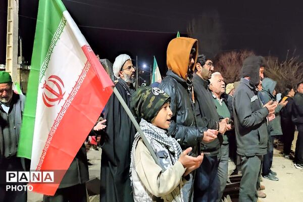 کودکان پای کار ایران در تجمعات مردمی شهر بار